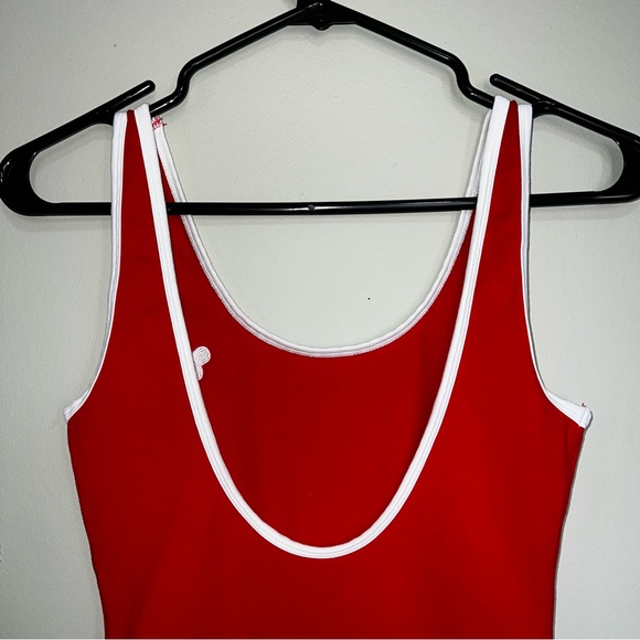 Aritzia TNA ‘90s Kathi Bodysuit - Picture 4 of 4